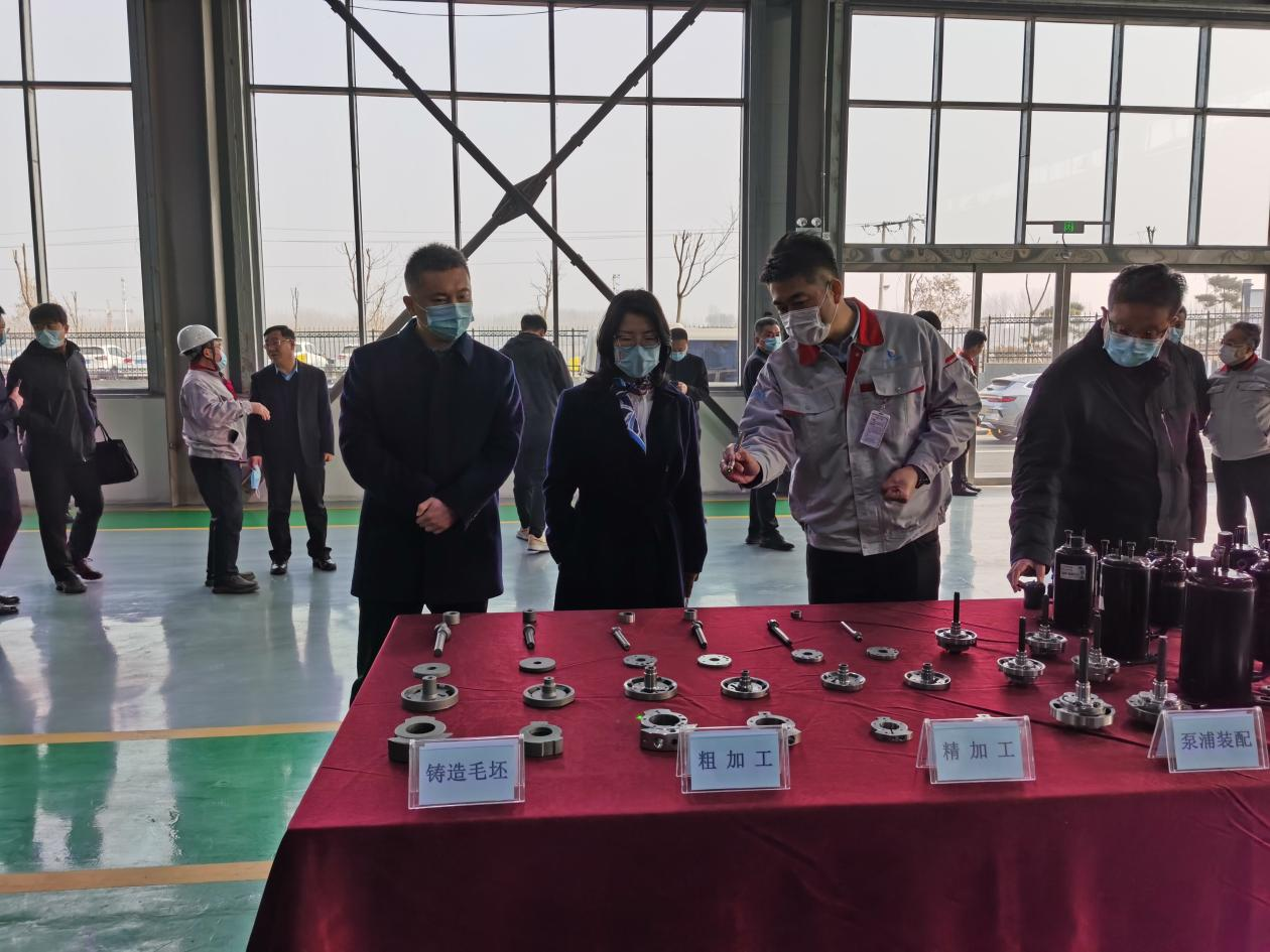 臨汾市委常委、洪洞縣委書(shū)記張潞萍一行蒞臨我司調(diào)研指導(dǎo)工作